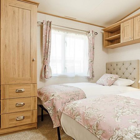 Looe Coastal Retreat Hotel ภายนอก รูปภาพ