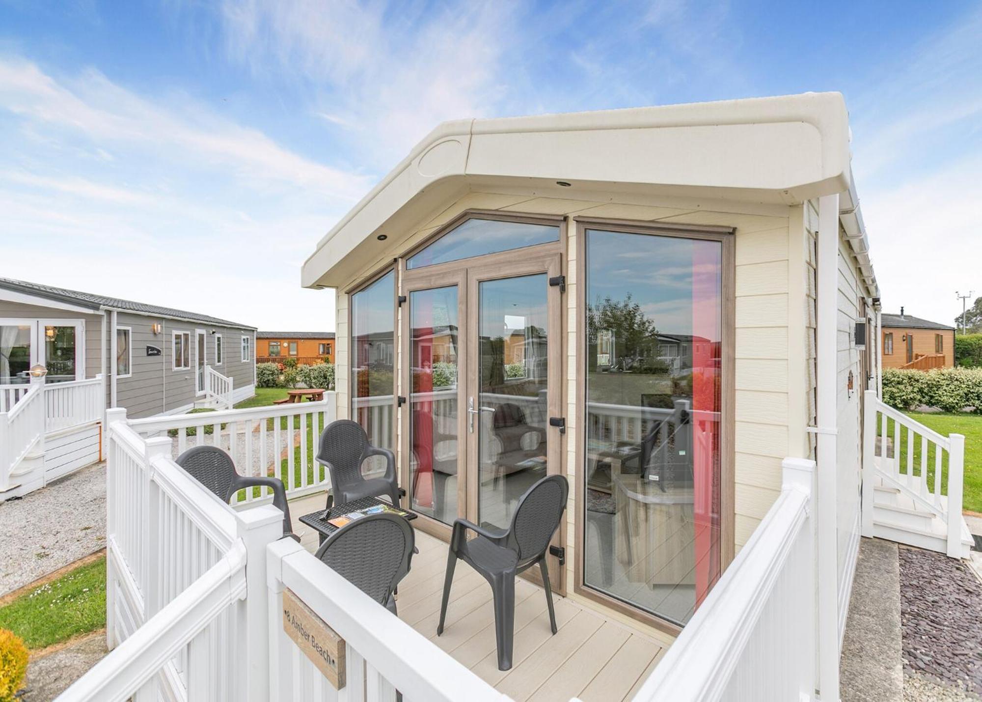 Looe Coastal Retreat Hotel ภายนอก รูปภาพ
