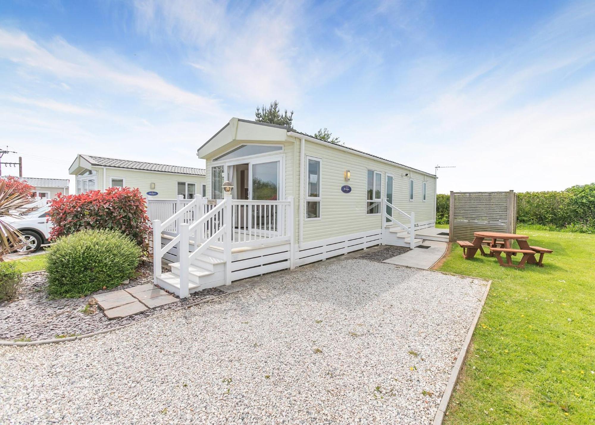 Looe Coastal Retreat Hotel ภายนอก รูปภาพ